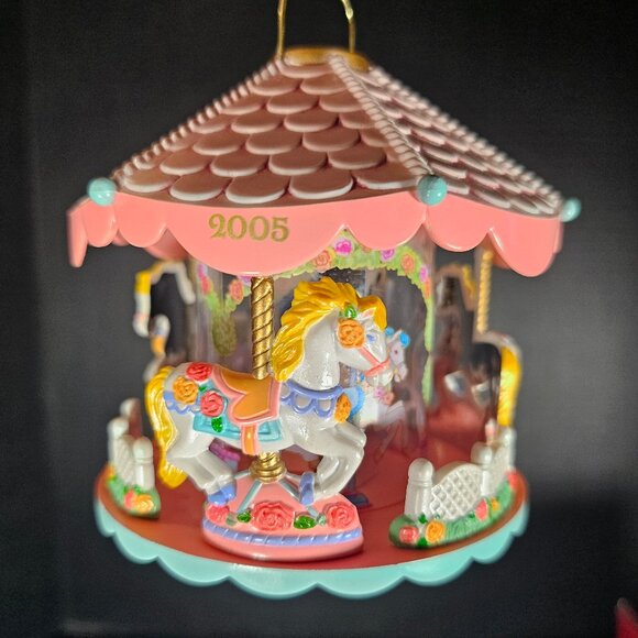 Vintage Heirloom Pretty Ponies Carousel Christmas Tree Ornament # 77 Illuminates - Picture 1 of 11